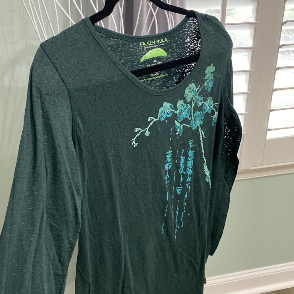 Earth Yoga Sustainable Organic Clothing Long Sleeve Tee - Picture 3 of 10